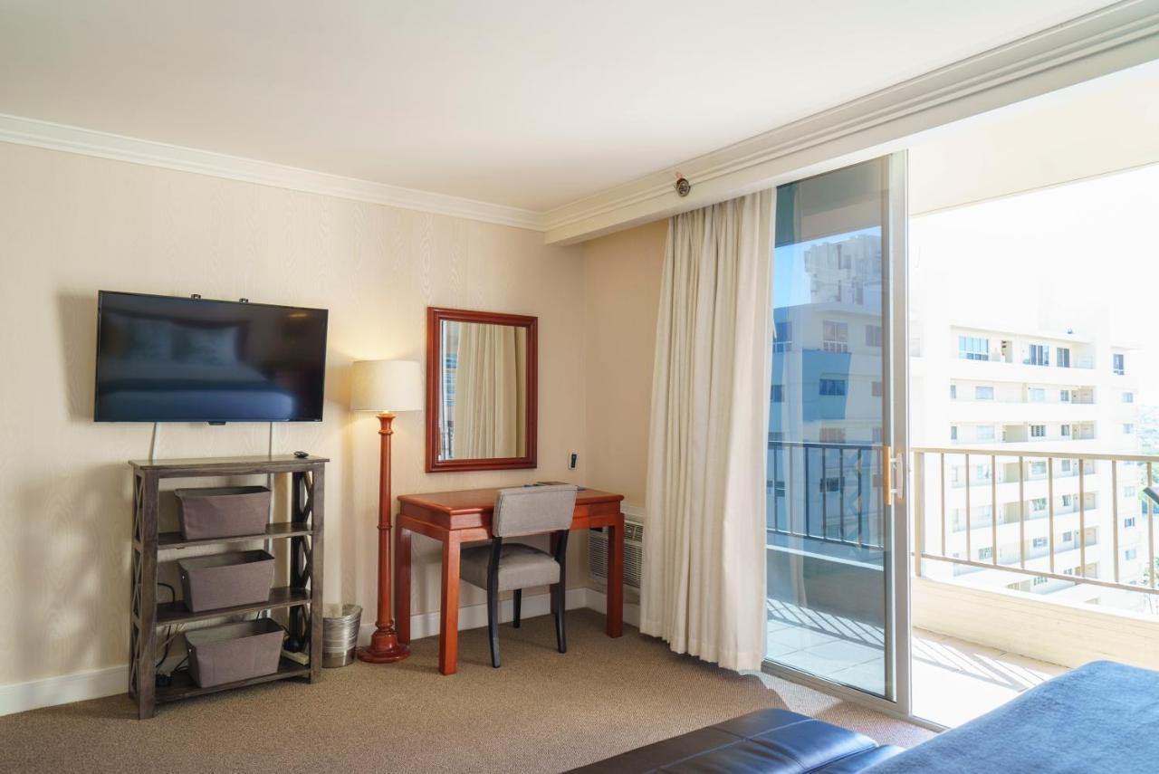 Studio Unit At The Royal Garden, In Waikiki ワイキキ・ロイヤルガーデン 檀香山 外观 照片
