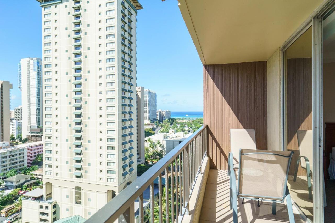 Studio Unit At The Royal Garden, In Waikiki ワイキキ・ロイヤルガーデン 檀香山 外观 照片